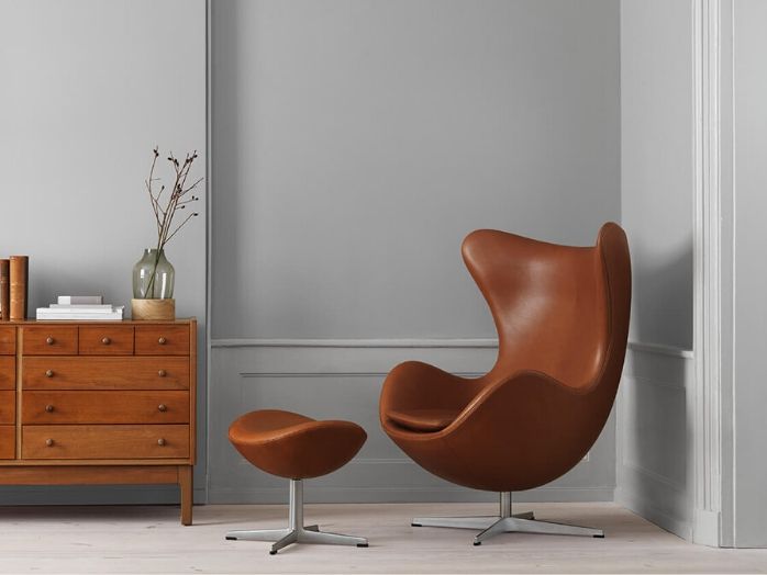 fritz hansen egg armchair 1