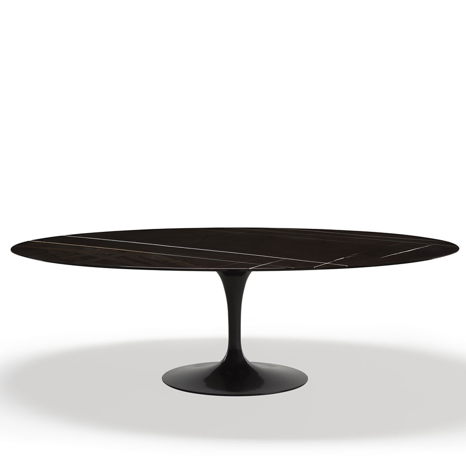 Knoll saarinen table