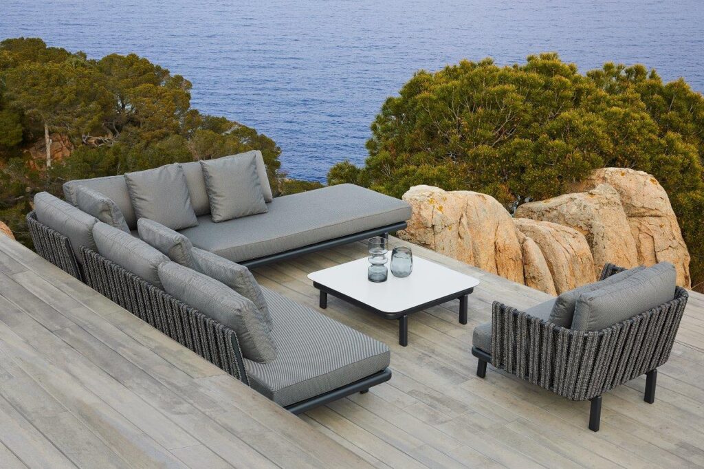 Resol Outdoor furniture 1