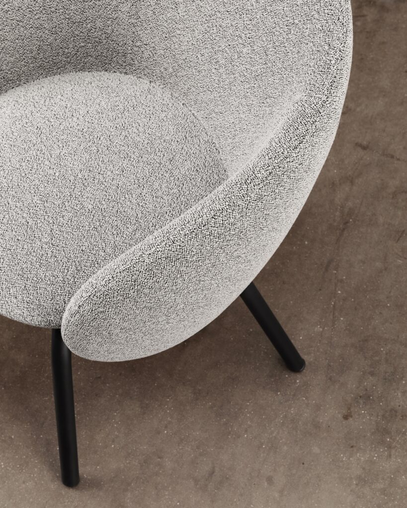 Miniforms nebula chair img1