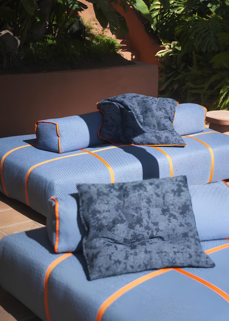 Baxter panama bold outdoor sofa img3
