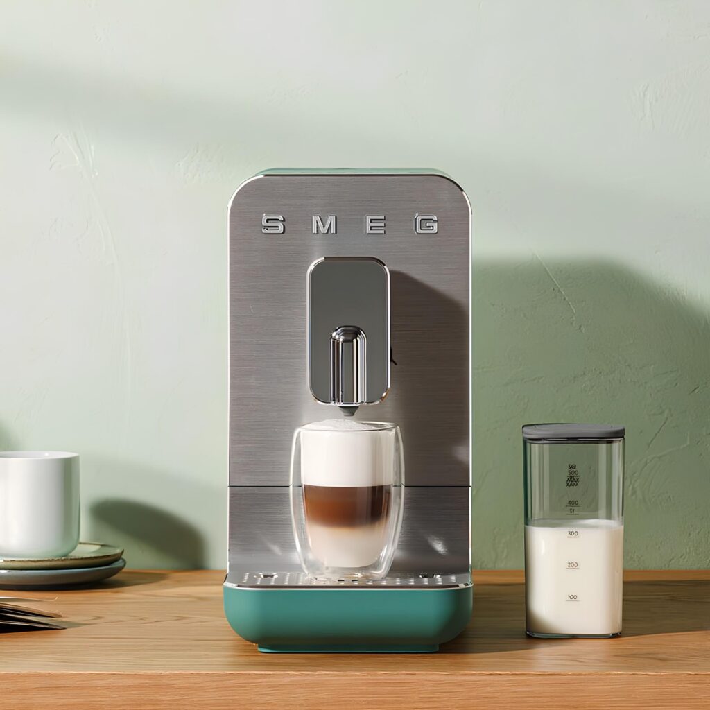 Smeg coffee machine img2
