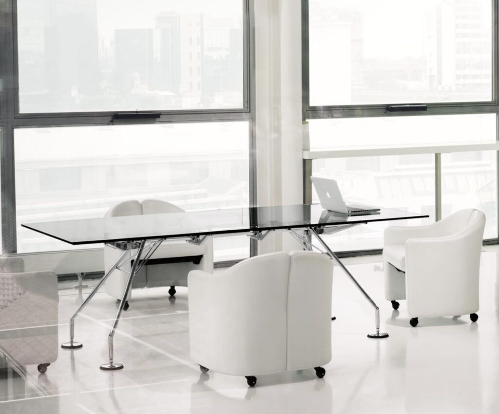 Tecno nomos table img1