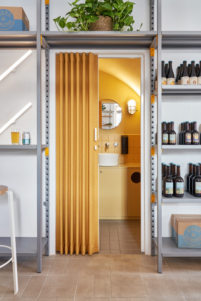 Folding doors img0